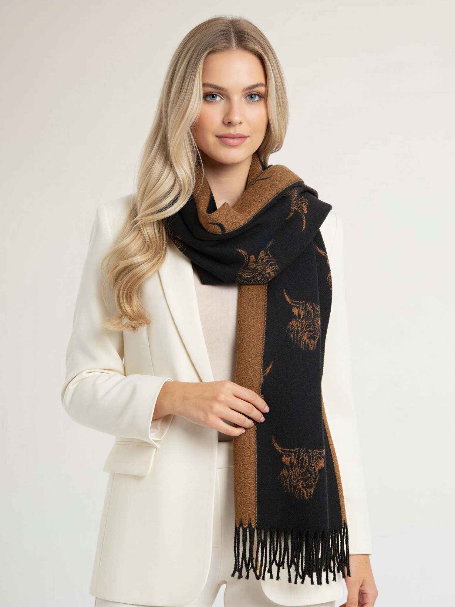 LARGE BLACK TAN HIGHLAND COW CASHMERE REVERSIBLE SHAWL SCARF