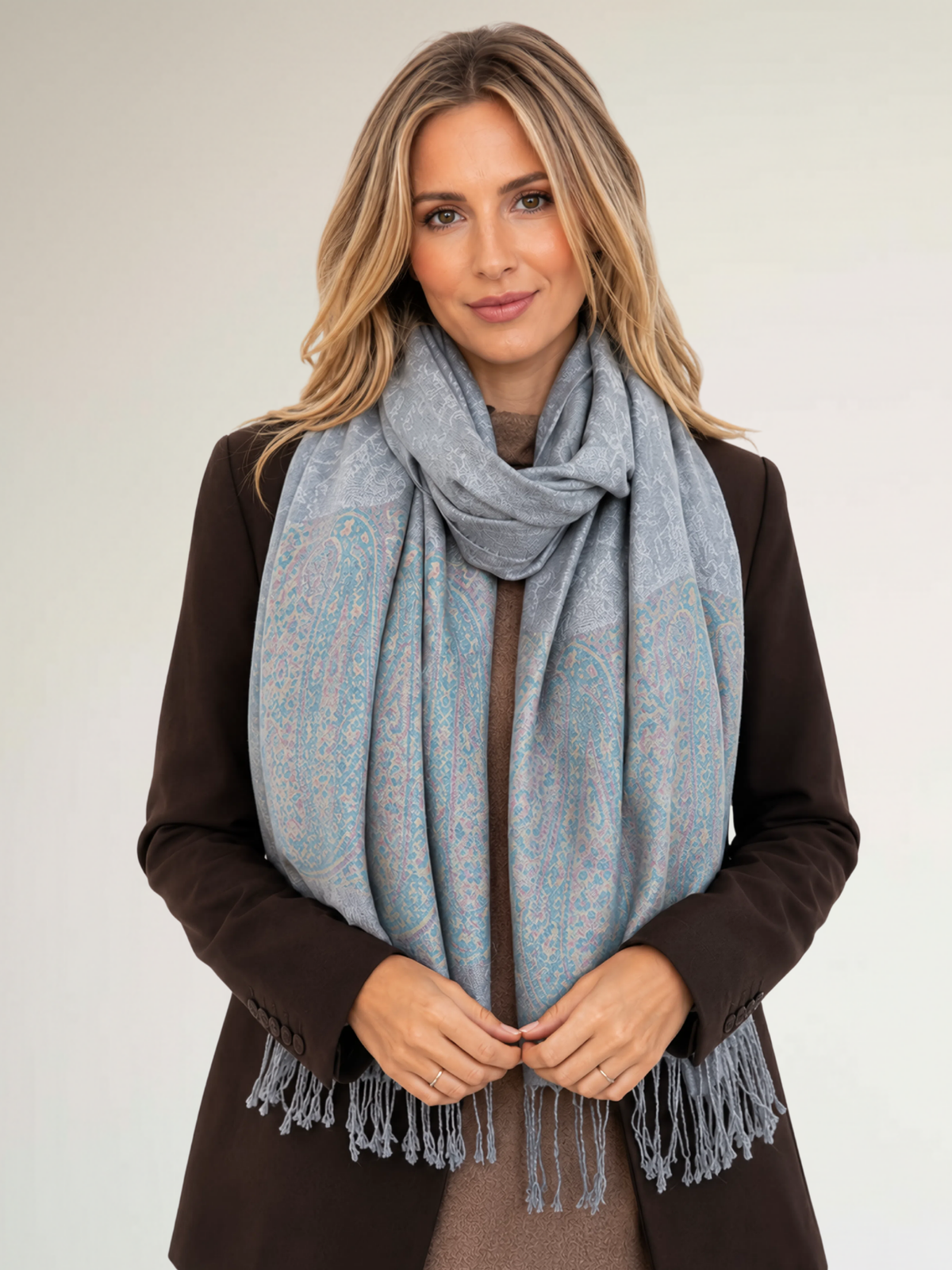 PAISLEY PRINT SILVER LIGHTWEIGHT PASHMINA SHAWL SCARF - A-SHU.CO.UK