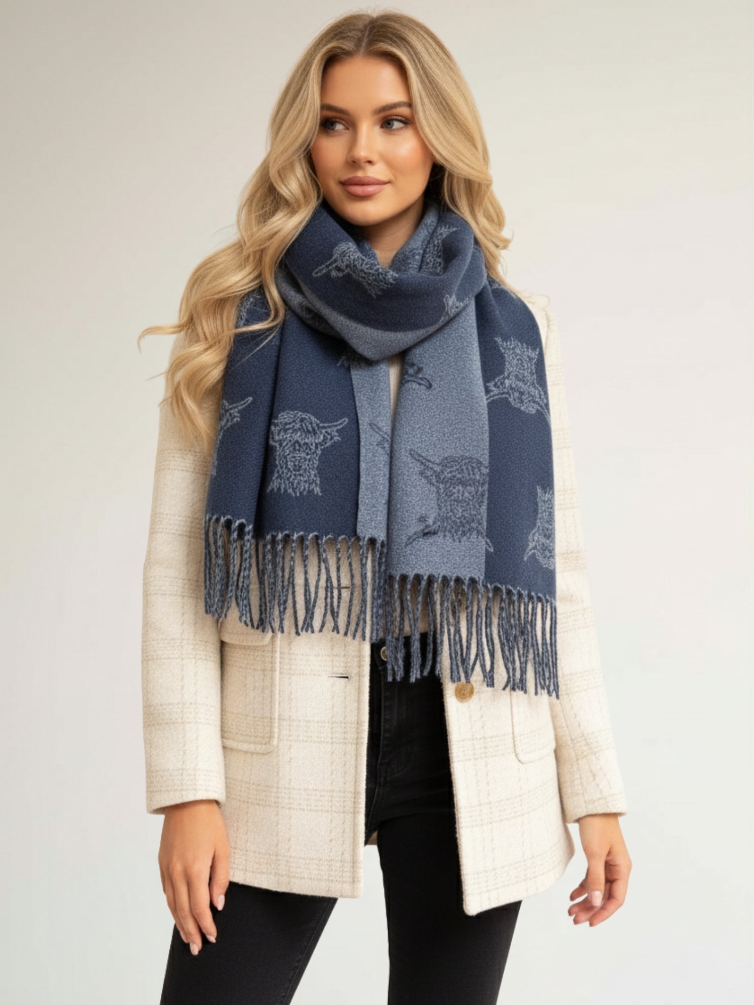 LARGE NAVY HIGHLAND COW PRINT REVERSIBLE WINTER SHAWL BLANKET SCARF