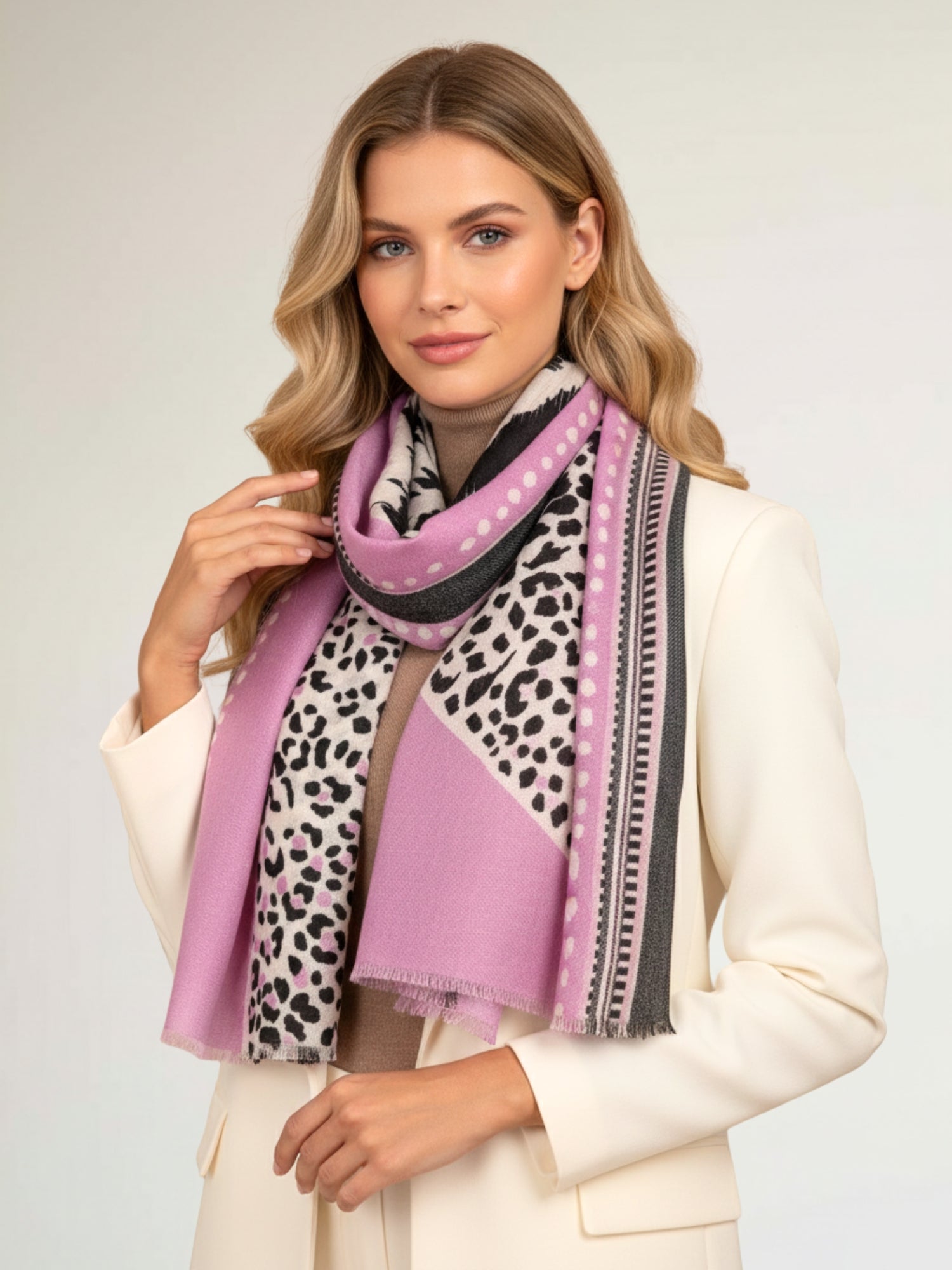 LARGE LILAC TIGER AND LEOPARD PRINT SHAWL SCARF