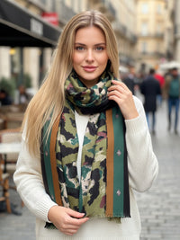 LARGE GREEN CAMEO LEOPARD PRINT SCARF
