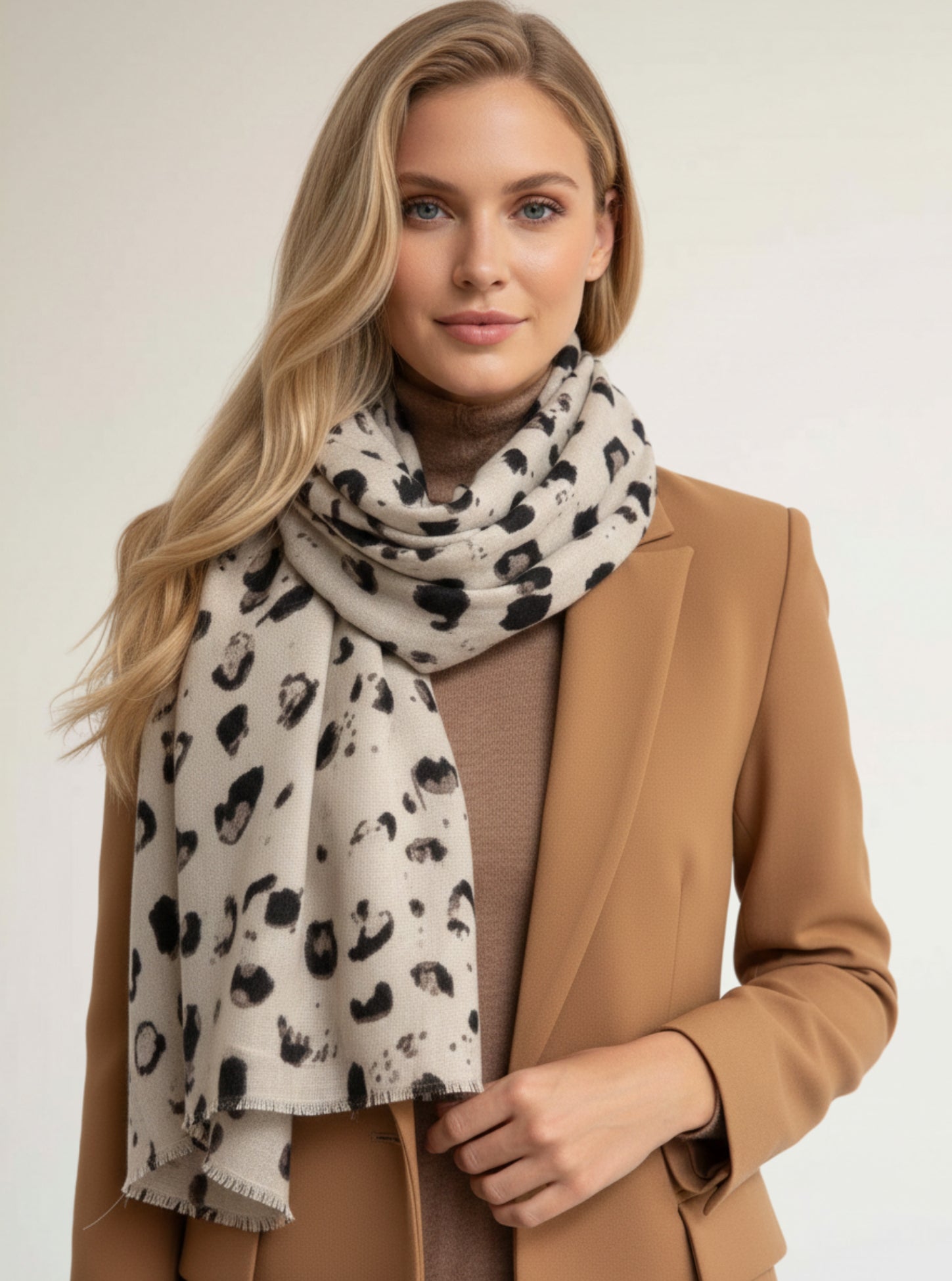 LARGE CREAM WOOL SPOTTY LEOPARD PRINT SCARF