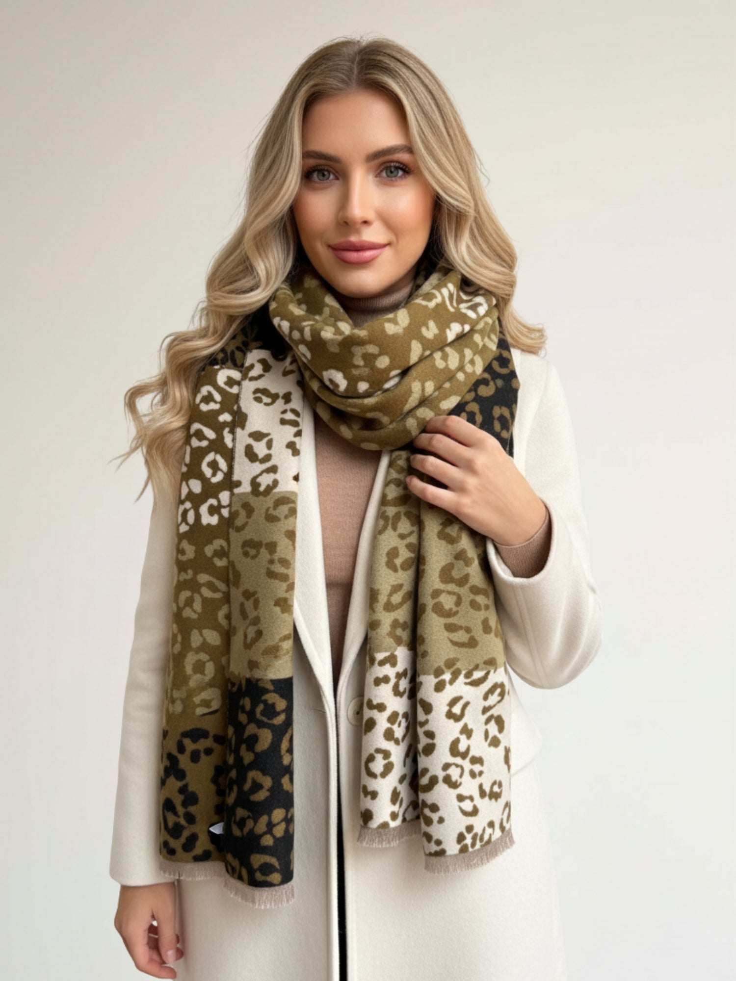 Green Multicolour Leopard Print Scarf 