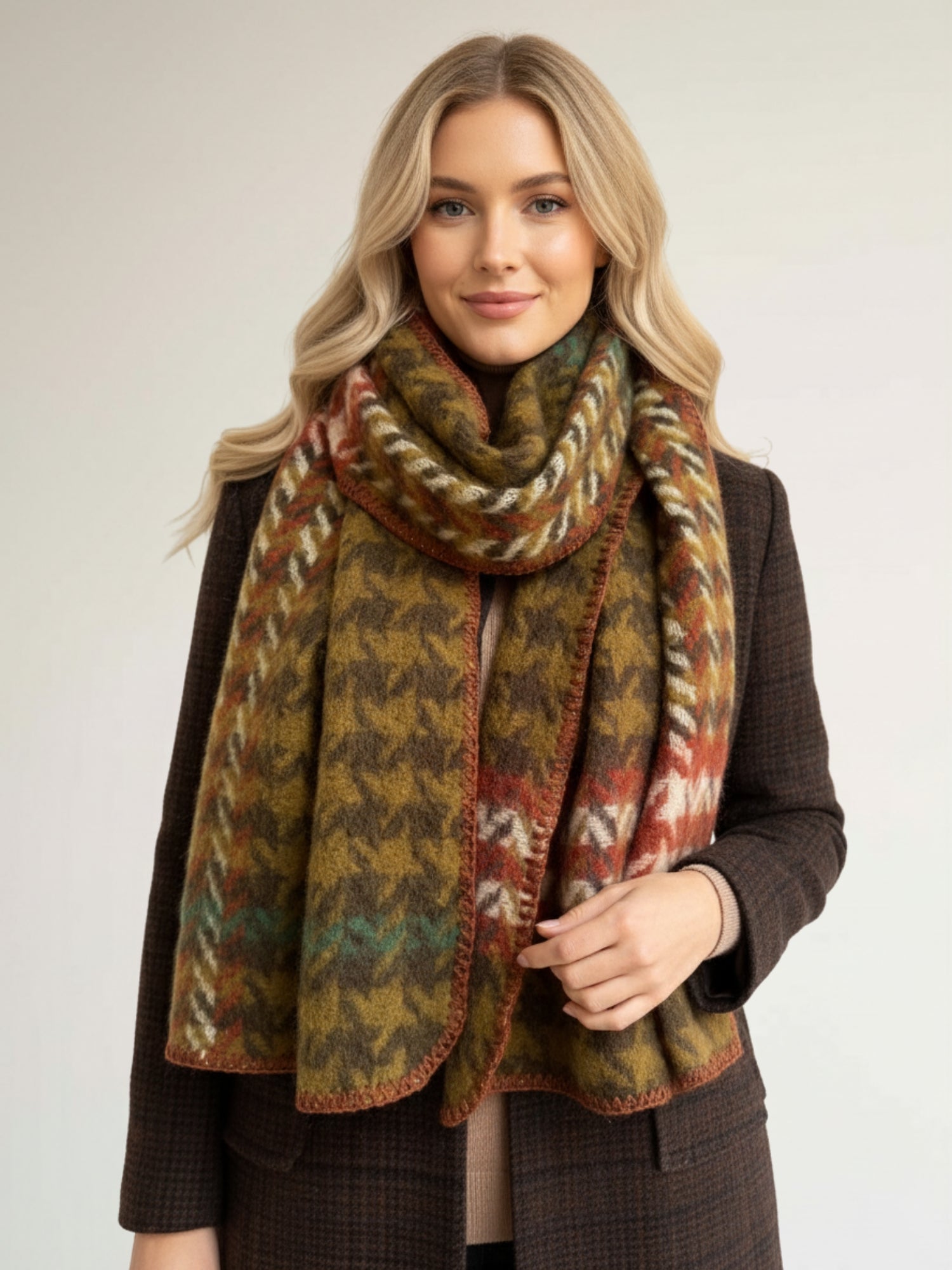 CHUNKY GREEN TARTAN HERRINGBONE STITCHED EDGE SCARF