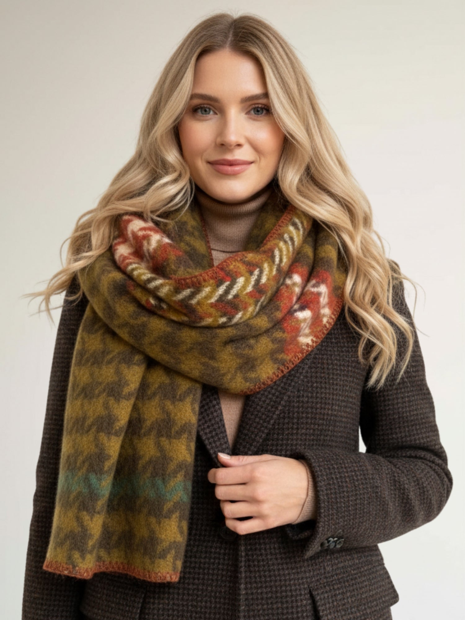 CHUNKY GREEN TARTAN HERRINGBONE STITCHED EDGE SCARF