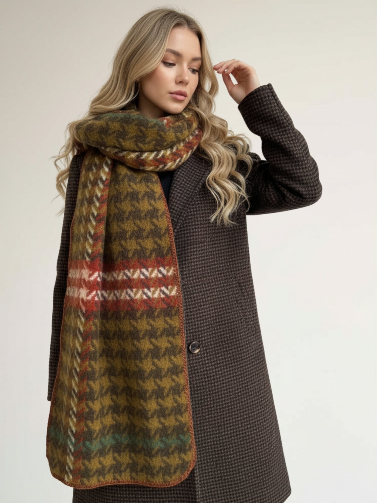 CHUNKY GREEN TARTAN HERRINGBONE STITCHED EDGE SCARF