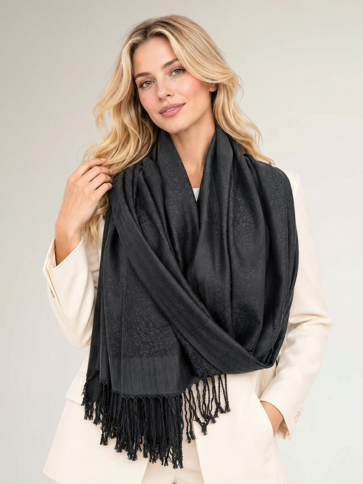 BLACK PAISLEY PRINT REVERSIBLE PASHMINA SHAWL SCARF - A-SHU.CO.UK