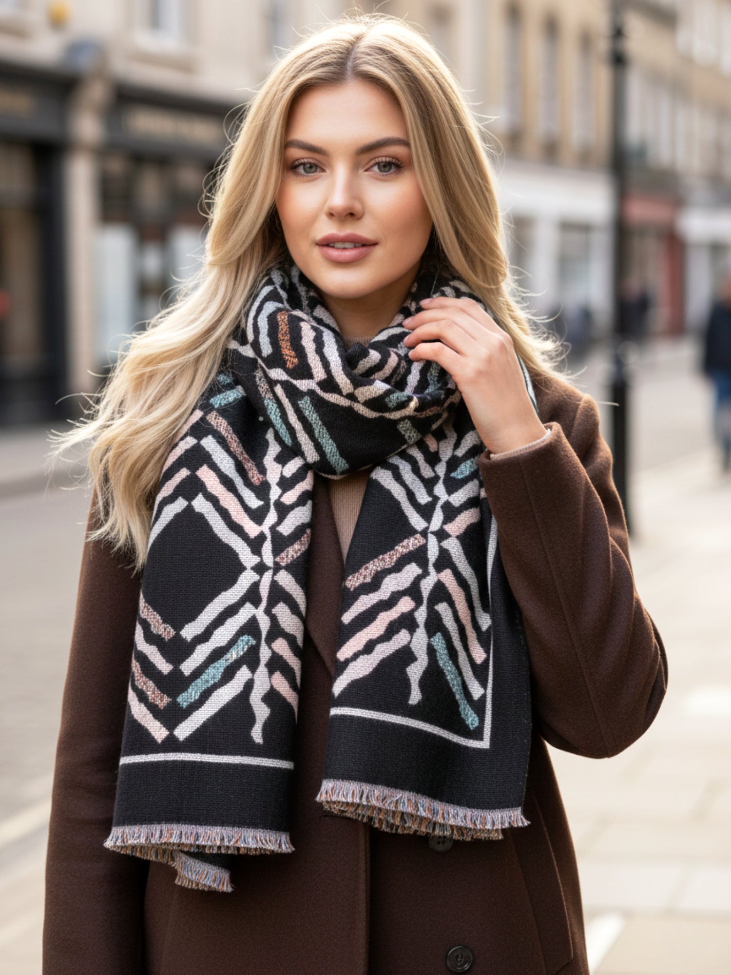 LARGE BLACK RETRO PRINT REVERSIBLE WOOL WINTER SHAWL BLANKET SCARF