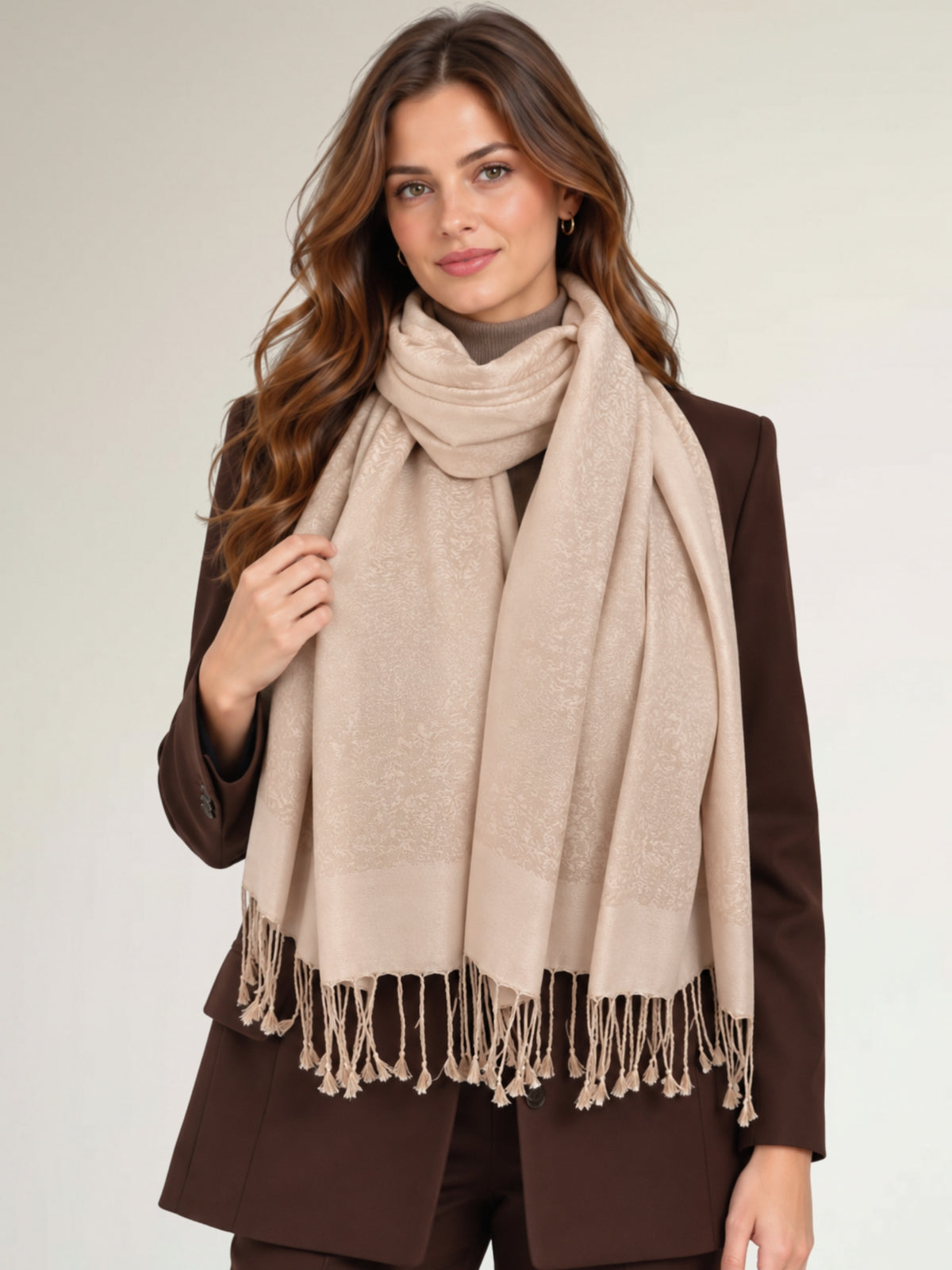ROSE GOLD PAISLEY PRINT REVERSIBLE PASHMINA SHAWL SCARF - A-SHU.CO.UK