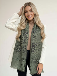 LIGHTWEIGHT GREEN LEOPARD DOT PRINT SCARF
