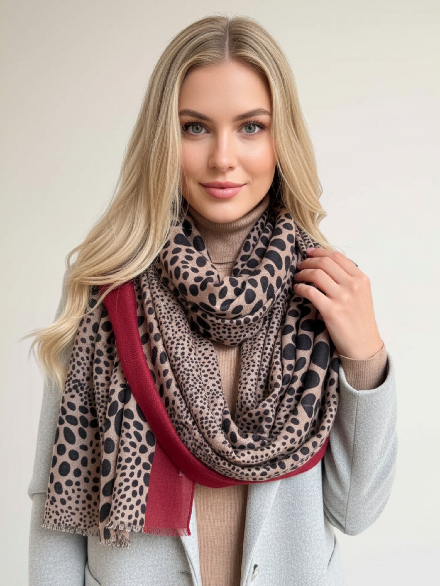 LIGHTWEIGHT BURGUNDY LEOPARD DOT PRINT SCARF