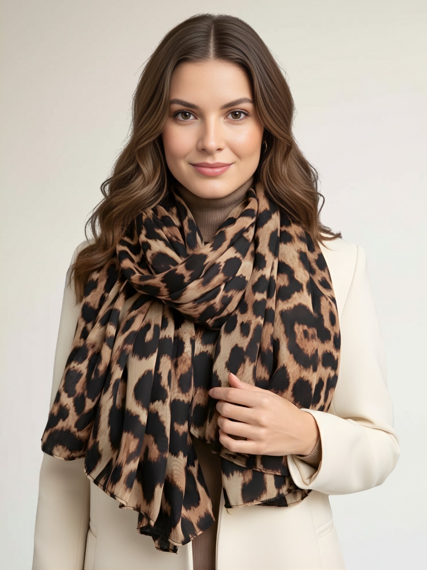 BROWN COTTON BLEND CLASSIC LEOPARD PRINT SCARF