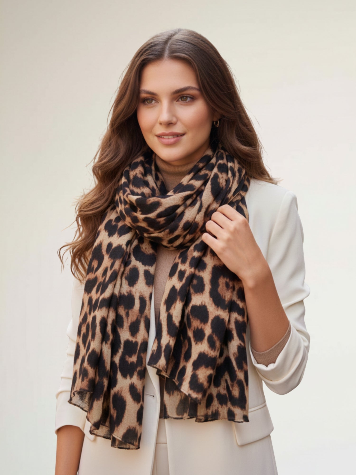 BROWN COTTON BLEND CLASSIC LEOPARD PRINT SCARF