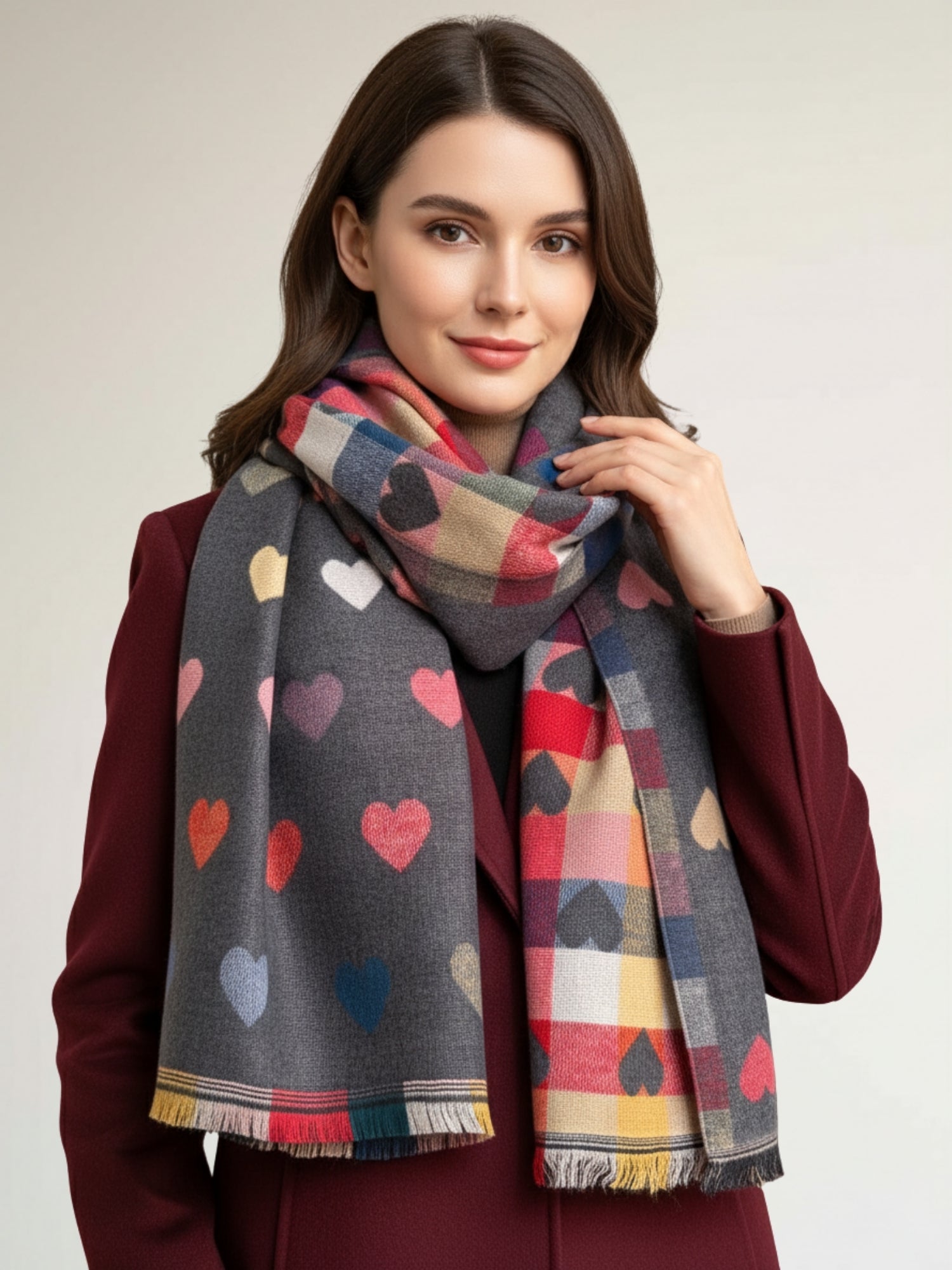 LARGE CHECKED HEART PRINT REVERSIBLE WINTER SHAWL BLANKET SCARF - GREY