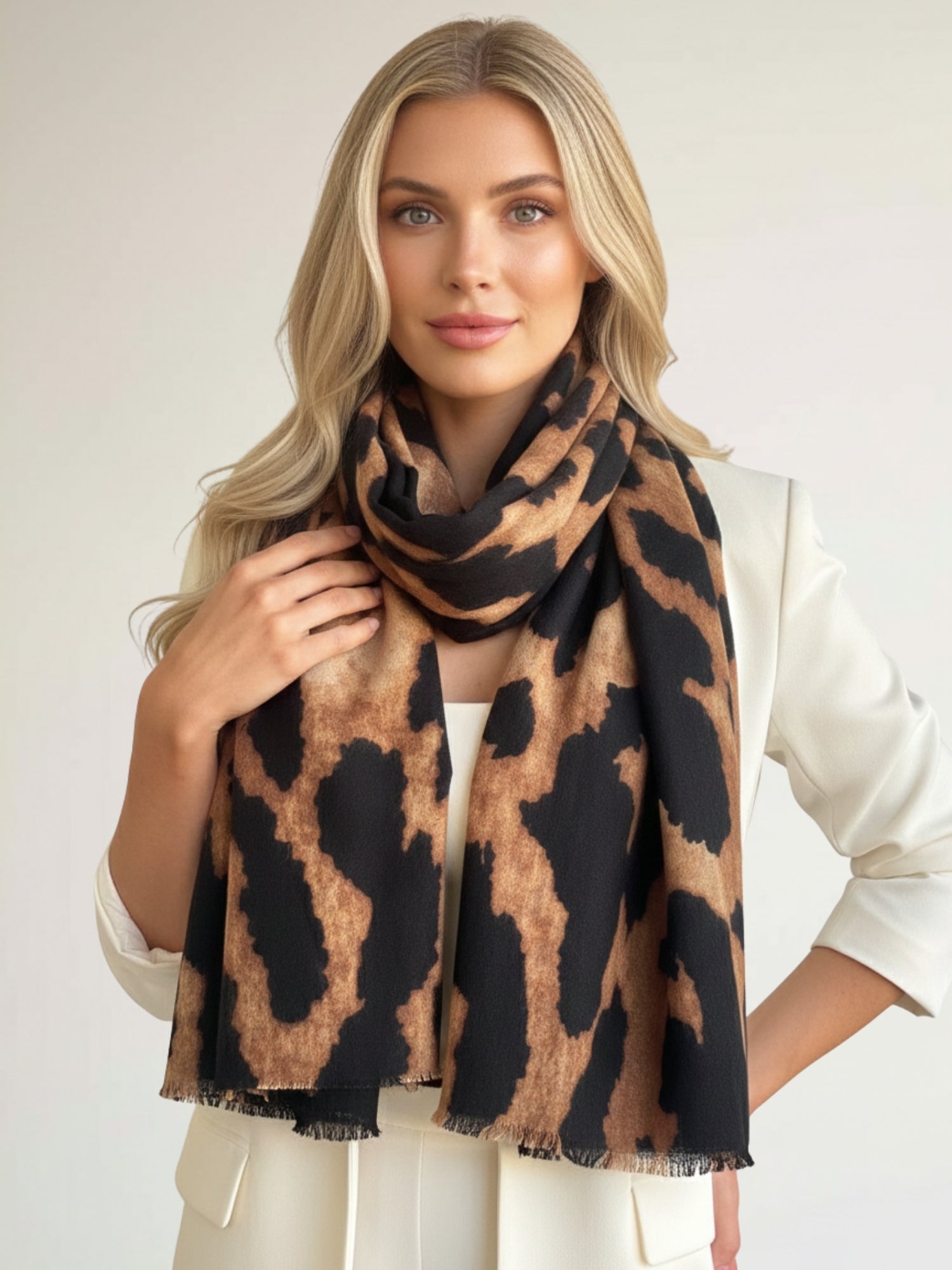 LARGE BROWN WOOL BIG LEOPARD PRINT SCARF