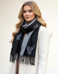 CASHMERE HIGHLAND COW PRINT REVERSIBLE WINTER SHAWL BLANKET SCARF - BLACK