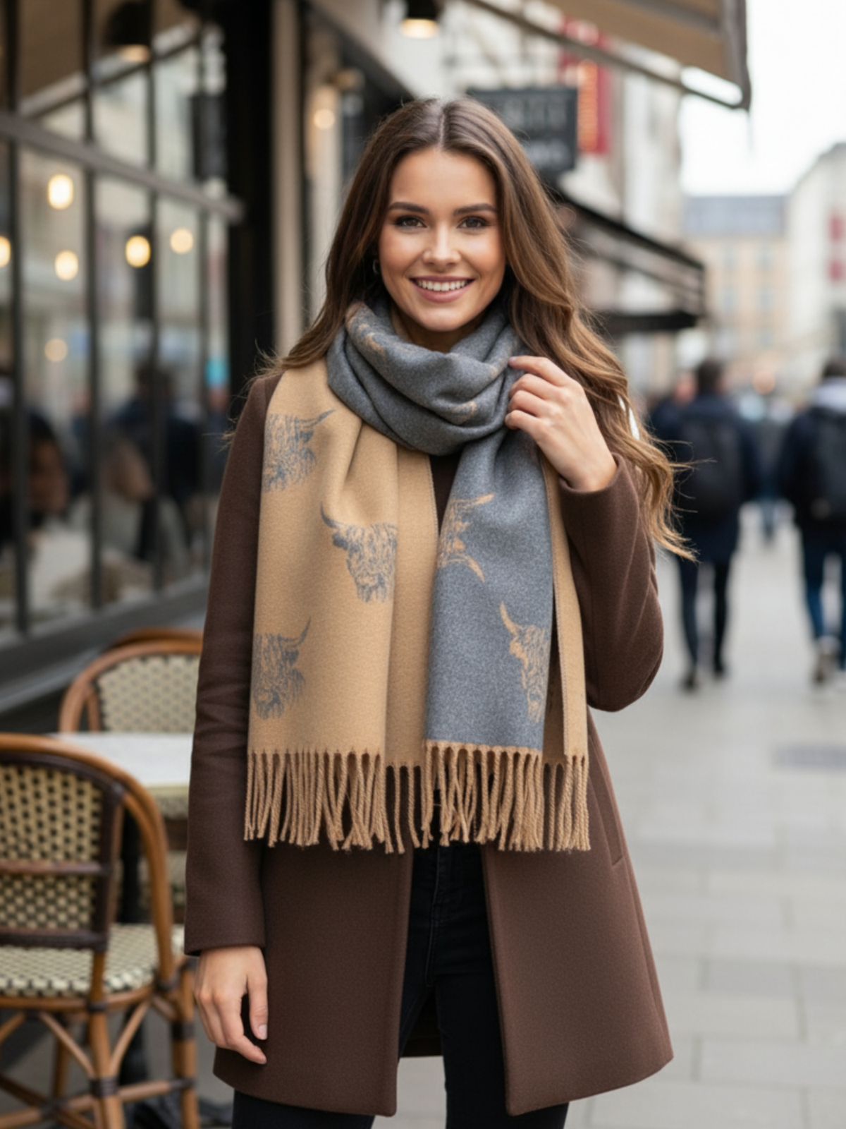 CASHMERE HIGHLAND COW PRINT REVERSIBLE WINTER SHAWL BLANKET SCARF - CAMEL