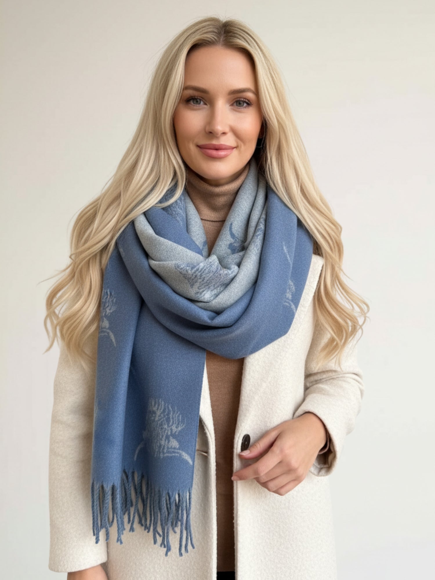 CASHMERE HIGHLAND COW PRINT REVERSIBLE WINTER SHAWL BLANKET SCARF - BLUE