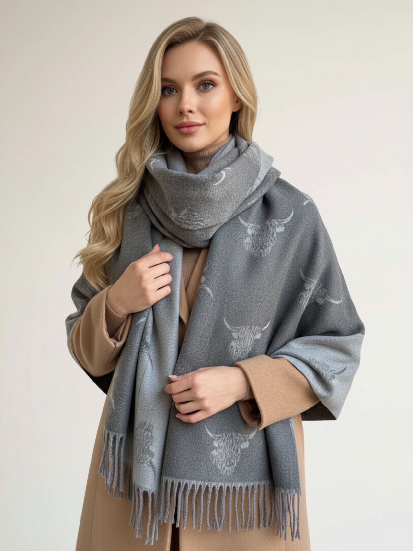 CASHMERE HIGHLAND COW PRINT REVERSIBLE WINTER SHAWL BLANKET SCARF - GREY