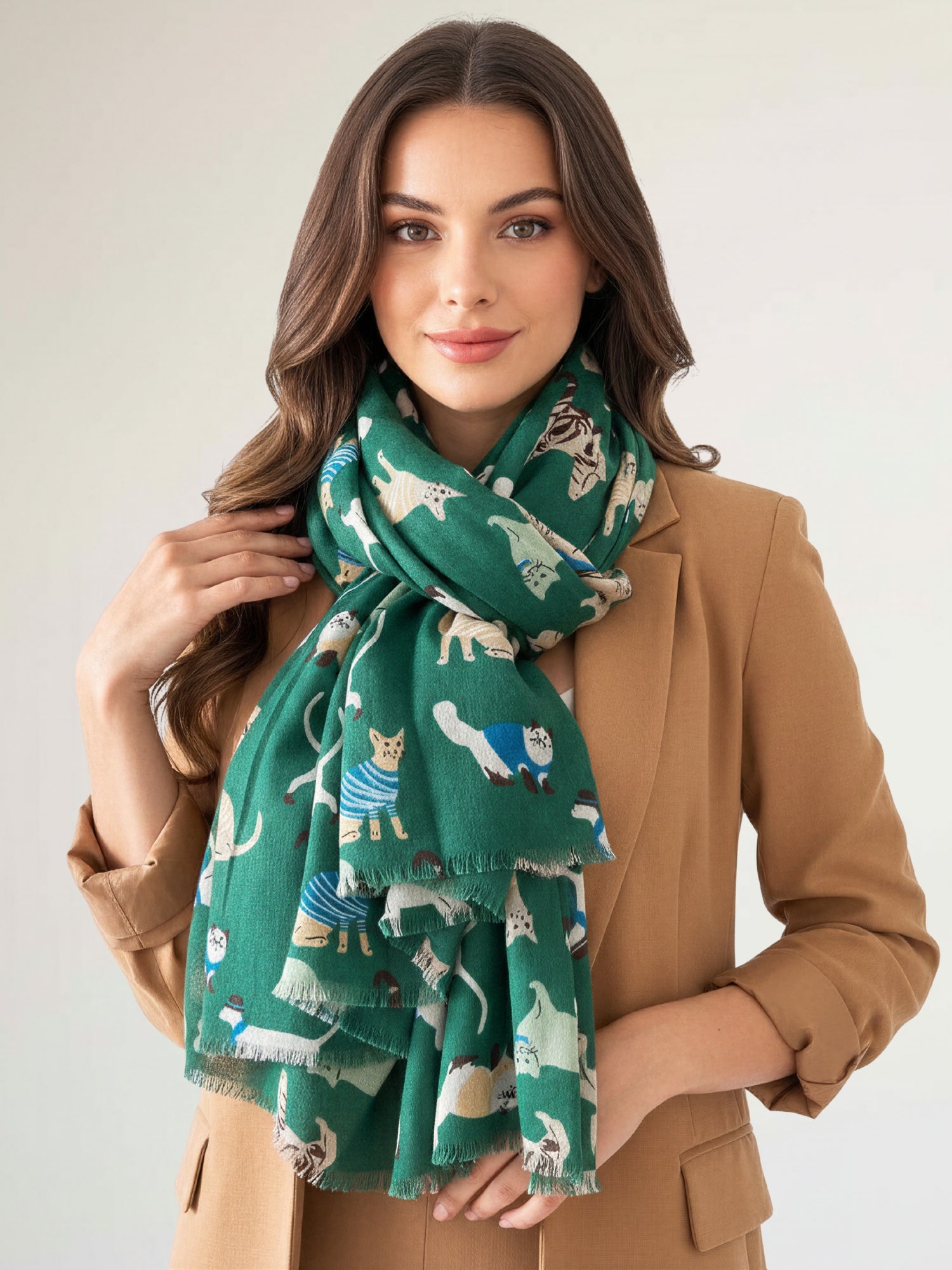 LIGHTWEIGHT GREEN SCARF WITH CATS - A-SHU.CO.UK