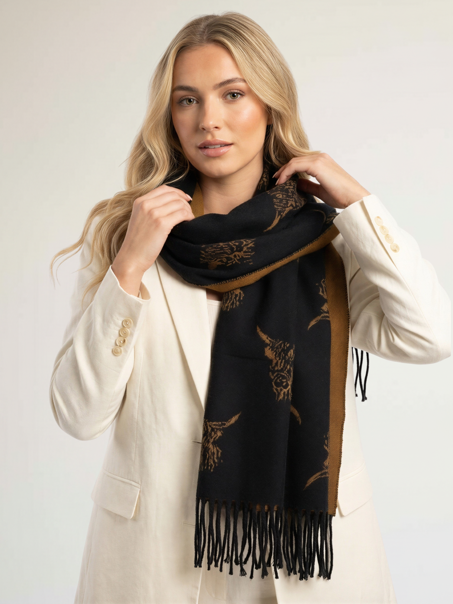 LARGE BLACK TAN HIGHLAND COW CASHMERE REVERSIBLE SHAWL SCARF