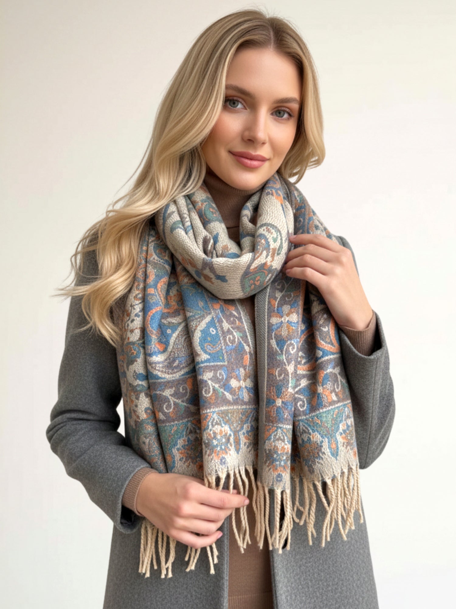 LARGE REVERSIBLE BLUE CREAM PAISLEY WINTER SHAWL BLANKET SCARF