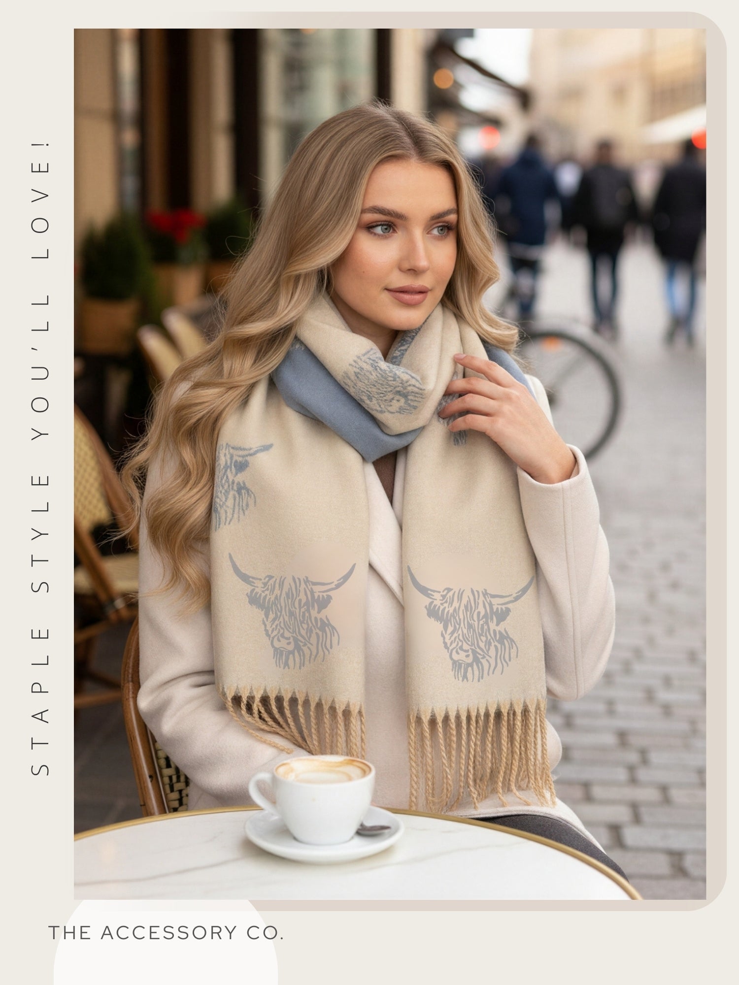 CASHMERE HIGHLAND COW PRINT REVERSIBLE WINTER SHAWL BLANKET SCARF - CREAM BLUE