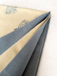 CASHMERE HIGHLAND COW PRINT REVERSIBLE WINTER SHAWL BLANKET SCARF - CREAM BLUE
