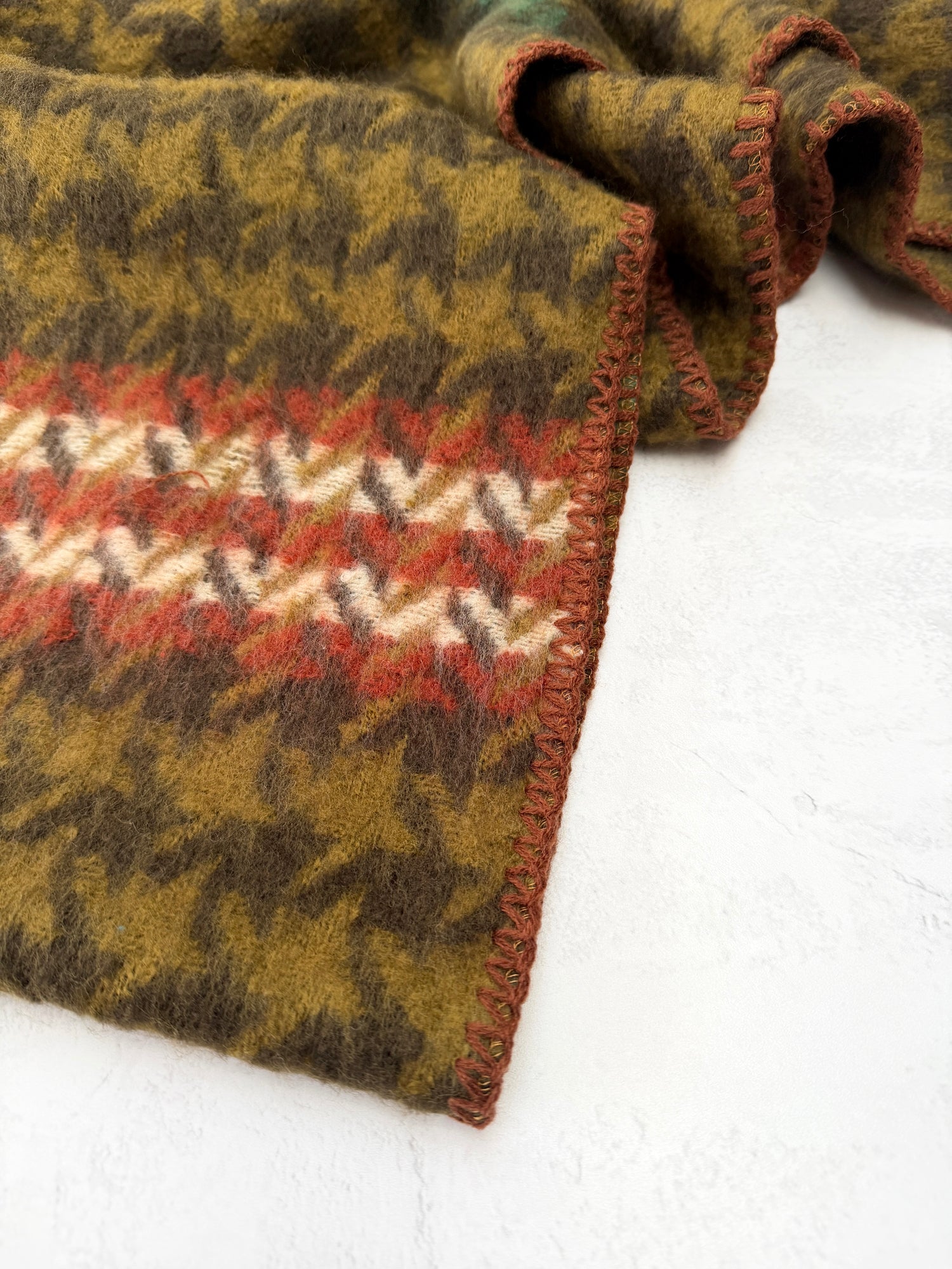 CHUNKY GREEN TARTAN HERRINGBONE STITCHED EDGE SCARF