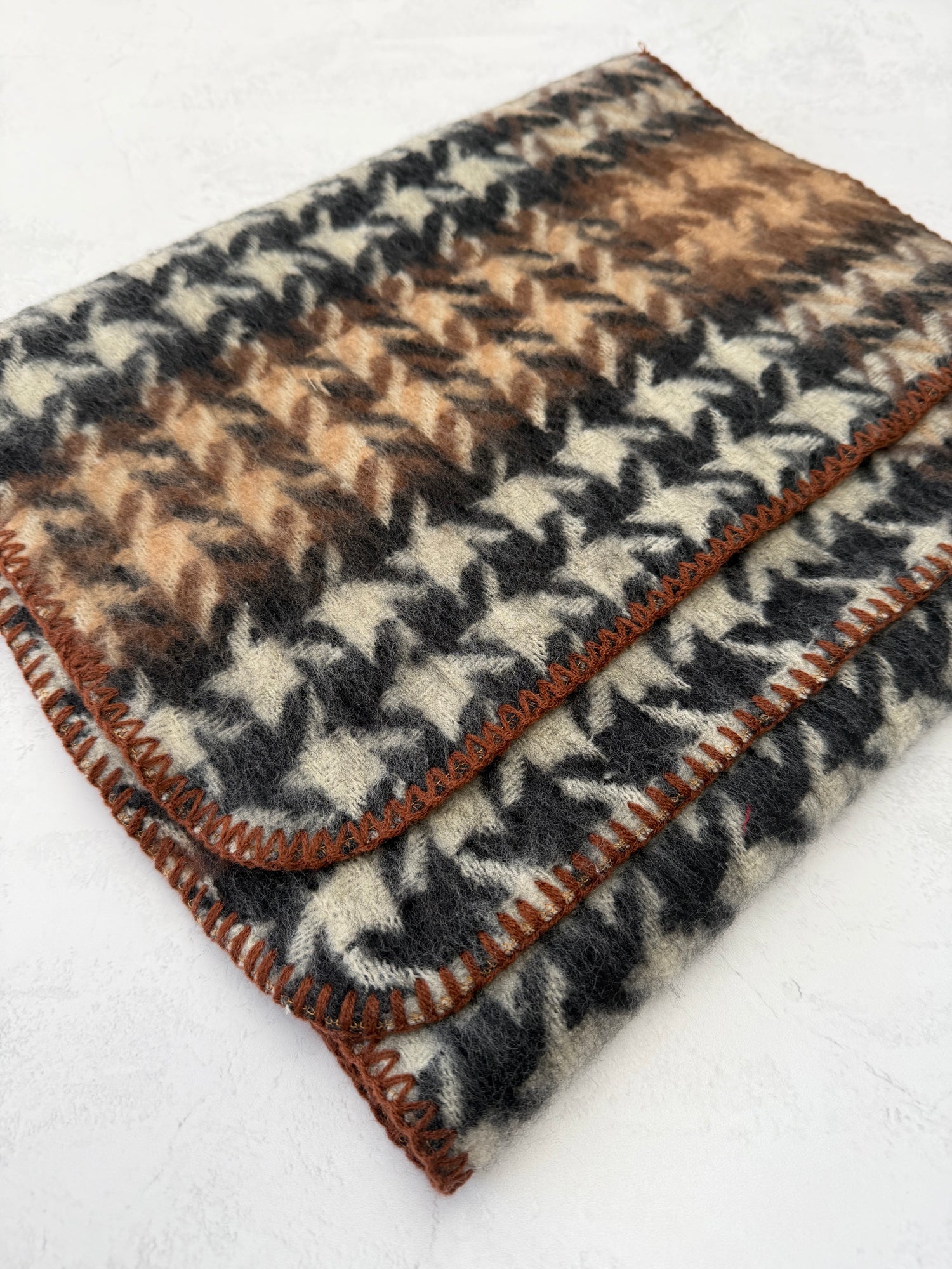 CHUNKY BLACK TARTAN HERRINGBONE STITCHED EDGE SCARF