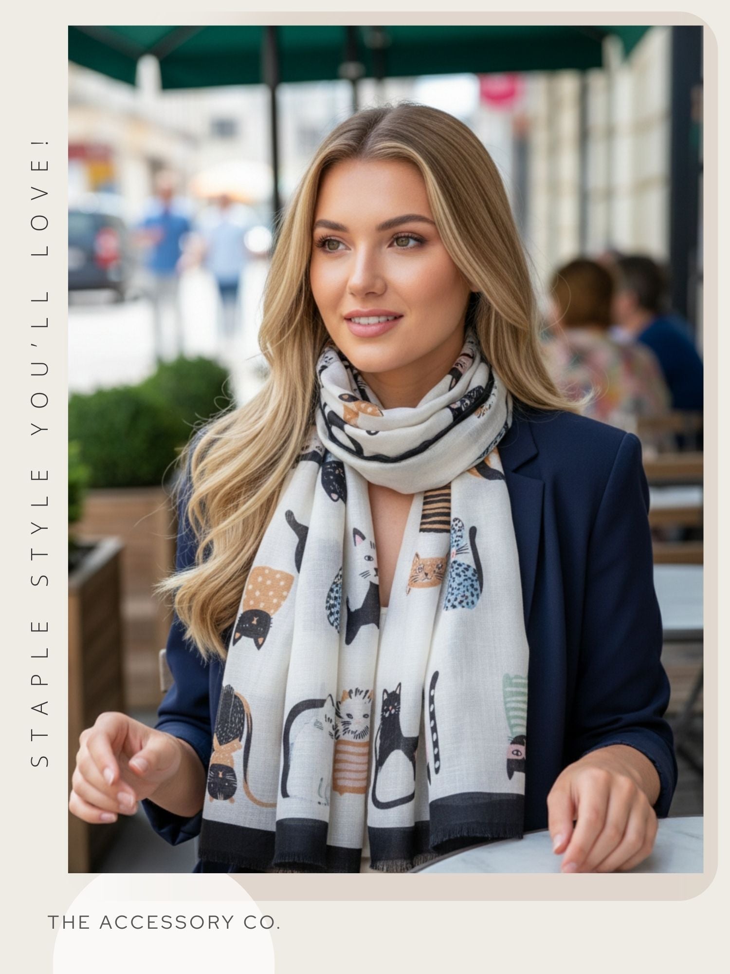 CREAM AND BLACK LIGHTWEIGHT BORDER CAT SCARF