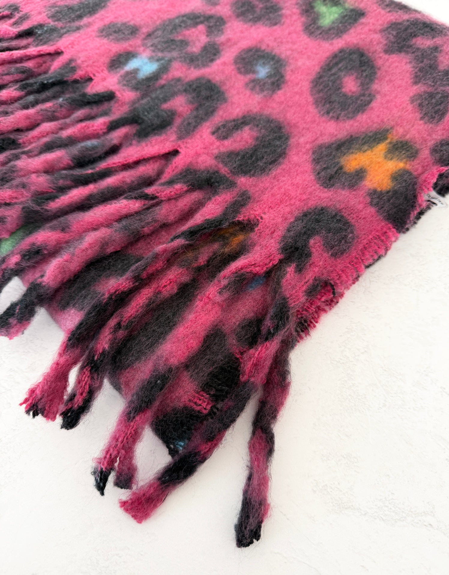 FUCHSIA PINK HEART LEOPARD PRINT OVERSIZED BLANKET SCARF SHAWL WRAP