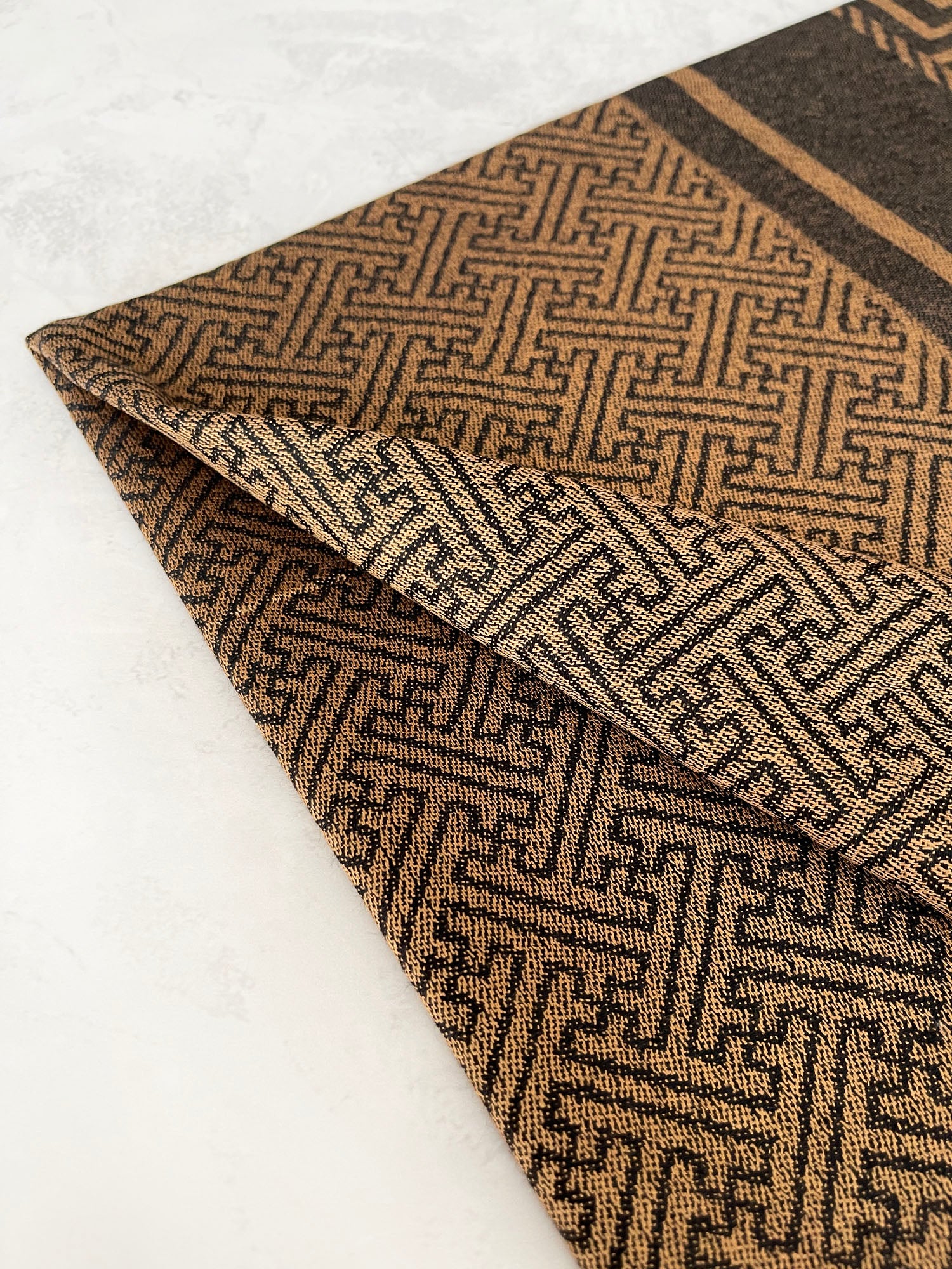 GEOMETRIC BLACK LIGHTWEIGHT PASHMINA SHAWL SCARF