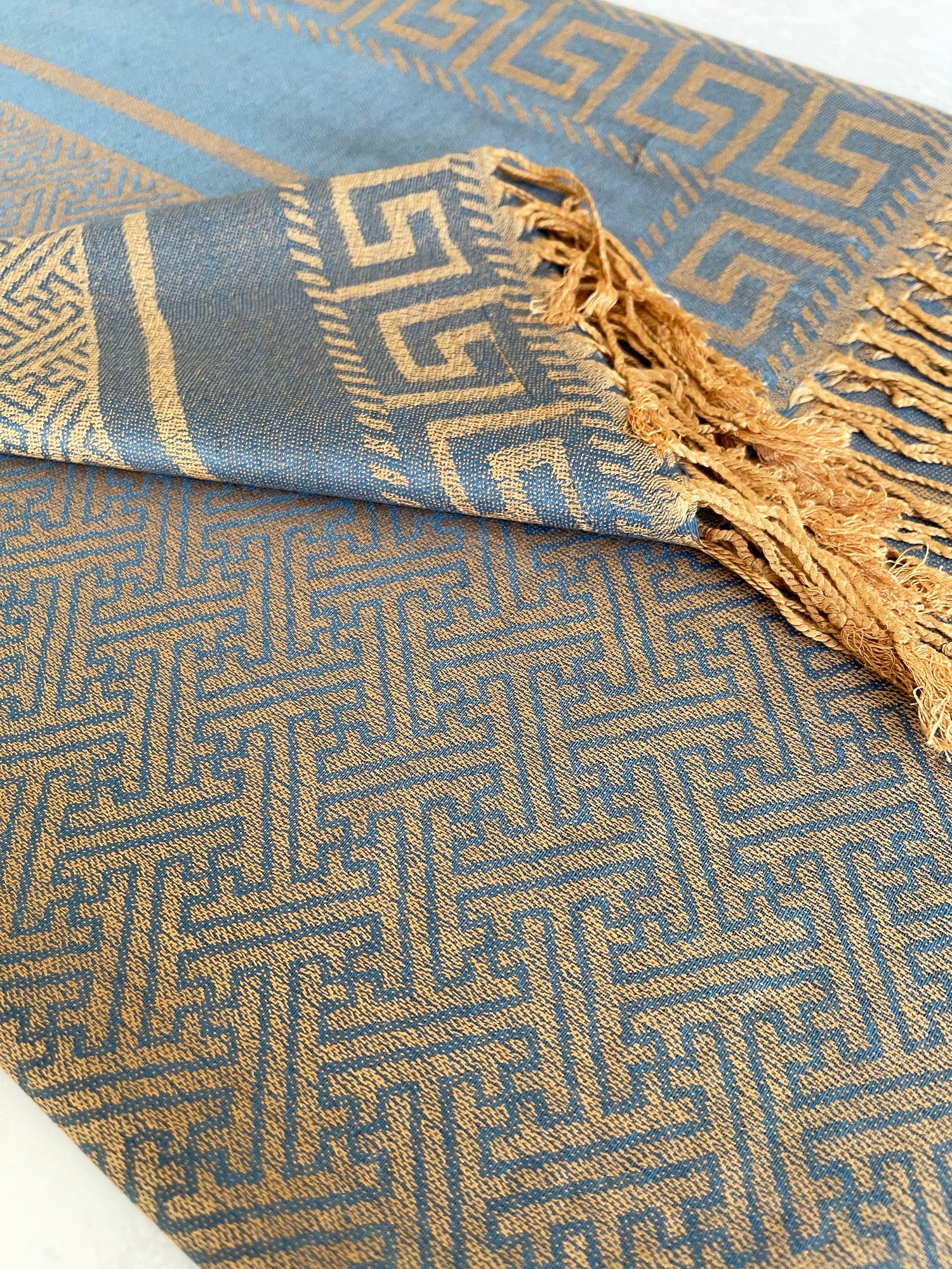 Womens Lightweight Scarf