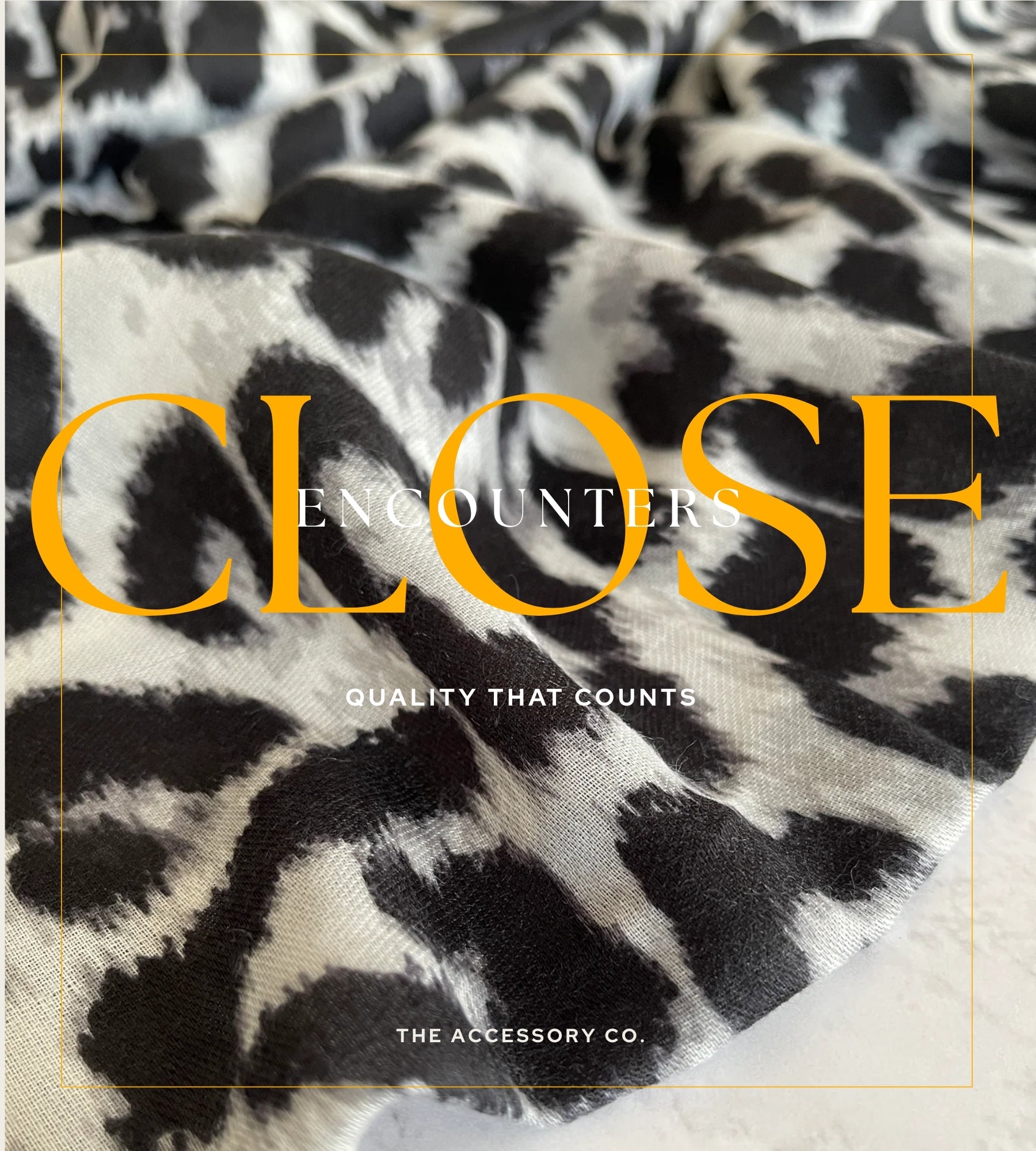 GREY COTTON BLEND CLASSIC LEOPARD PRINT SCARF