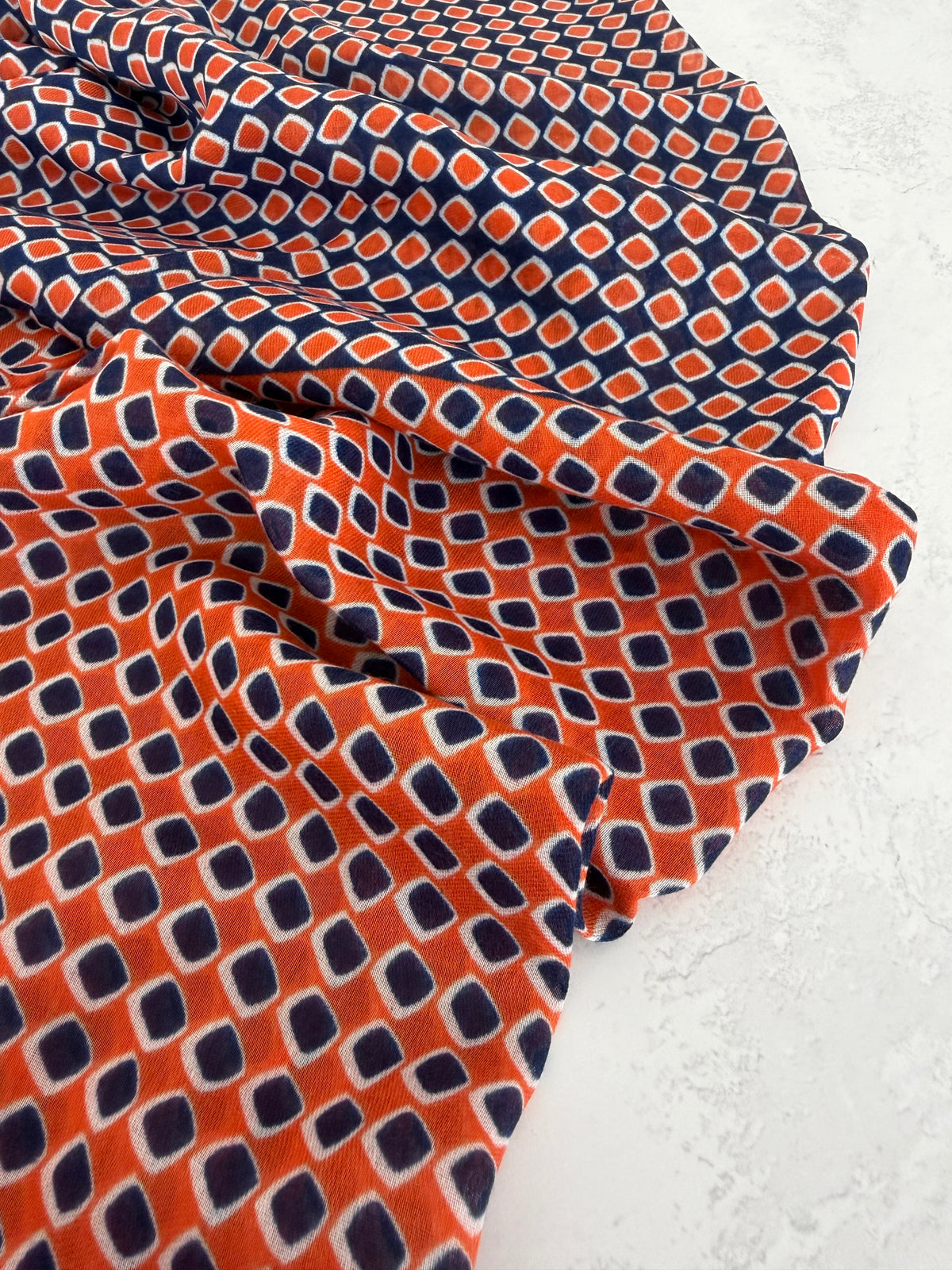 LARGE ORANGE DIAMOND PRINT SHAWL SCARF WITH TASSELS - A-SHU.CO.UK
