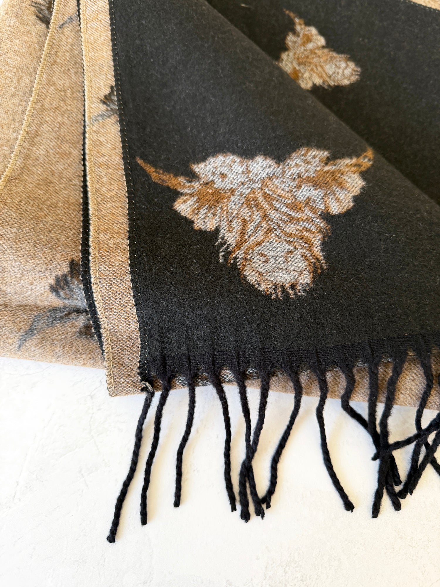 LARGE BLACK HIGHLAND COW CASHMERE REVERSIBLE SHAWL SCARF
