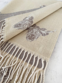 LARGE CREAM HIGHLAND COW CASHMERE REVERSIBLE SHAWL SCARF