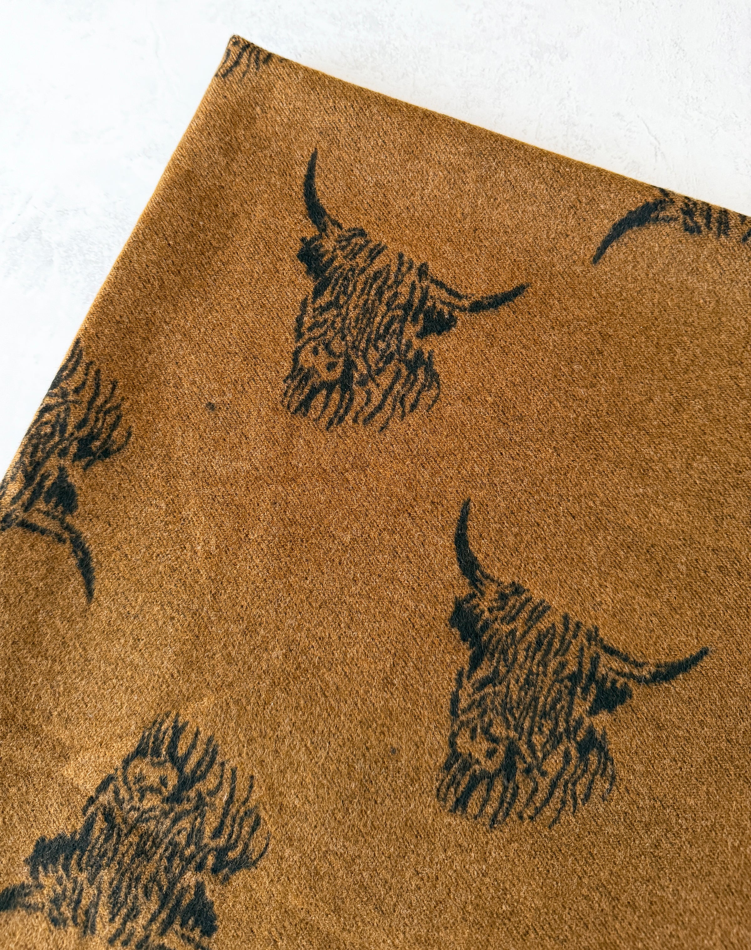 LARGE BLACK TAN HIGHLAND COW CASHMERE REVERSIBLE SHAWL SCARF
