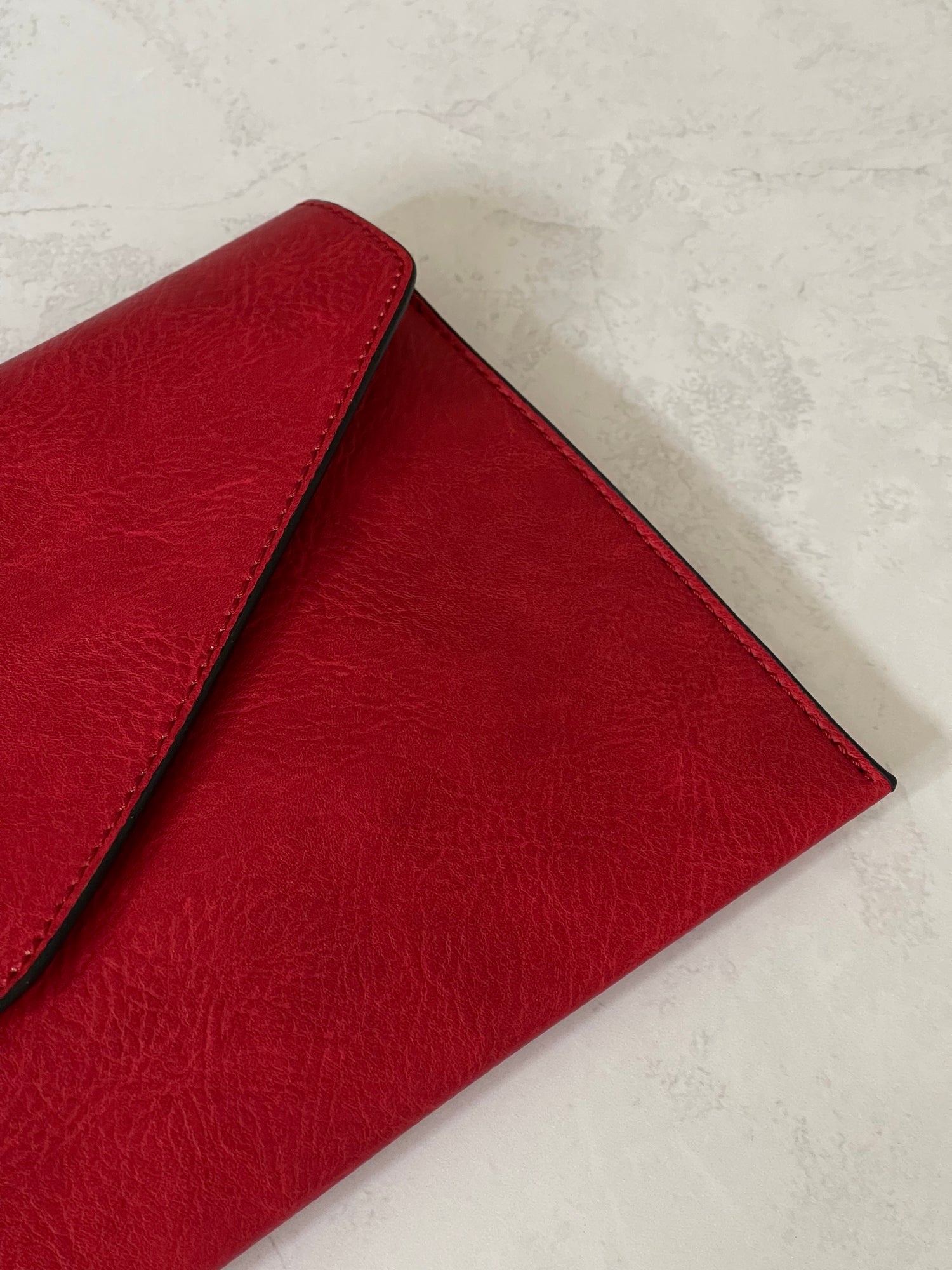 DEEP RED OVER-SIZED ENVELOPE CLUTCH BAG WITH LONG CROSS BODY AND WRISTLET STRAP - A-SHU.CO.UK