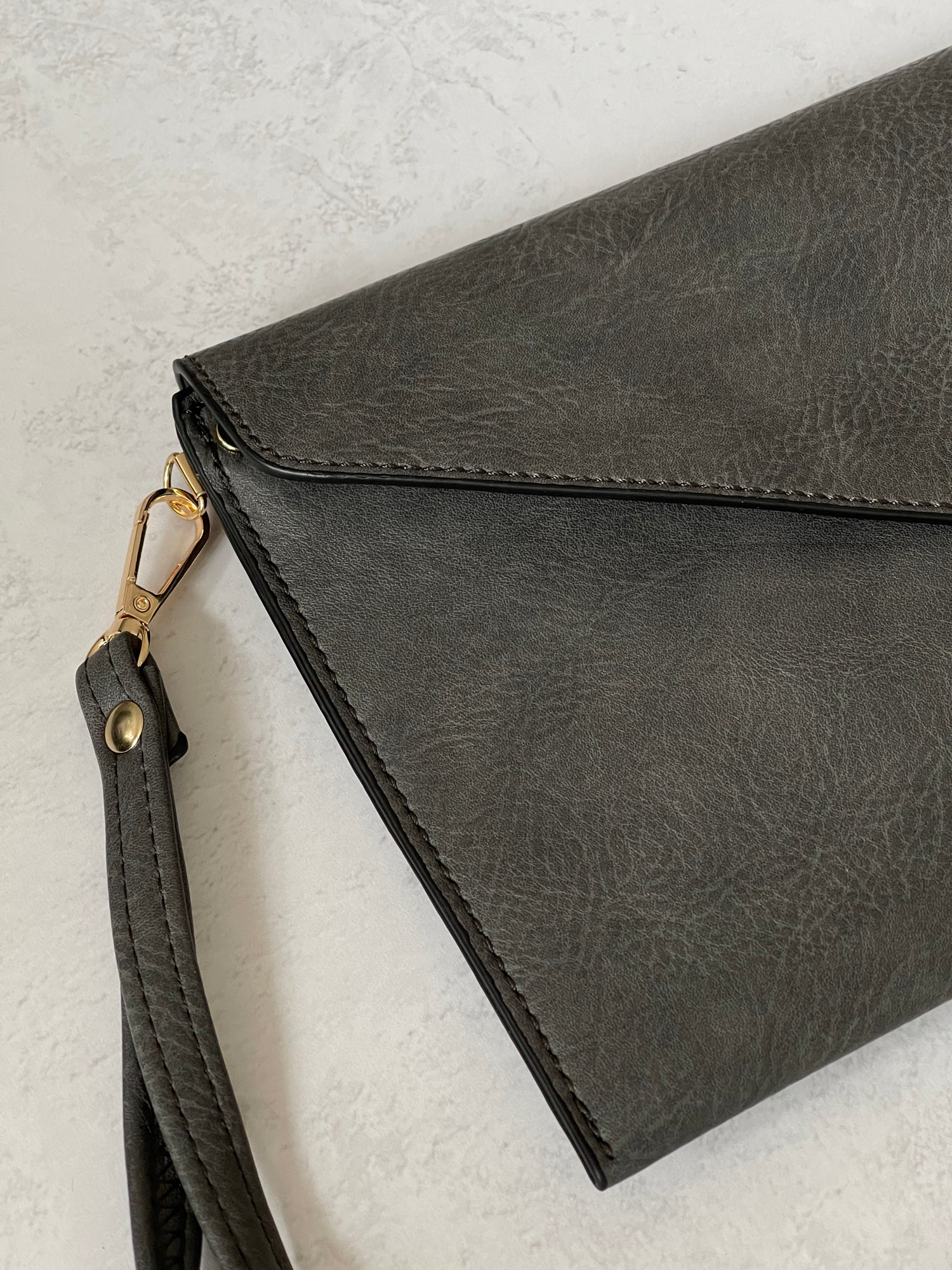 DARK GREY OVER-SIZED ENVELOPE CLUTCH BAG WITH LONG CROSS BODY AND WRISTLET STRAP - A-SHU.CO.UK