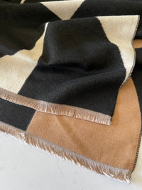 LARGE BLACK CASHMERE RETRO PRINT REVERSIBLE WINTER SHAWL BLANKET SCARF - A-SHU.CO.UK