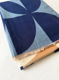 LARGE BLUE CASHMERE RETRO PRINT REVERSIBLE WINTER SHAWL BLANKET SCARF