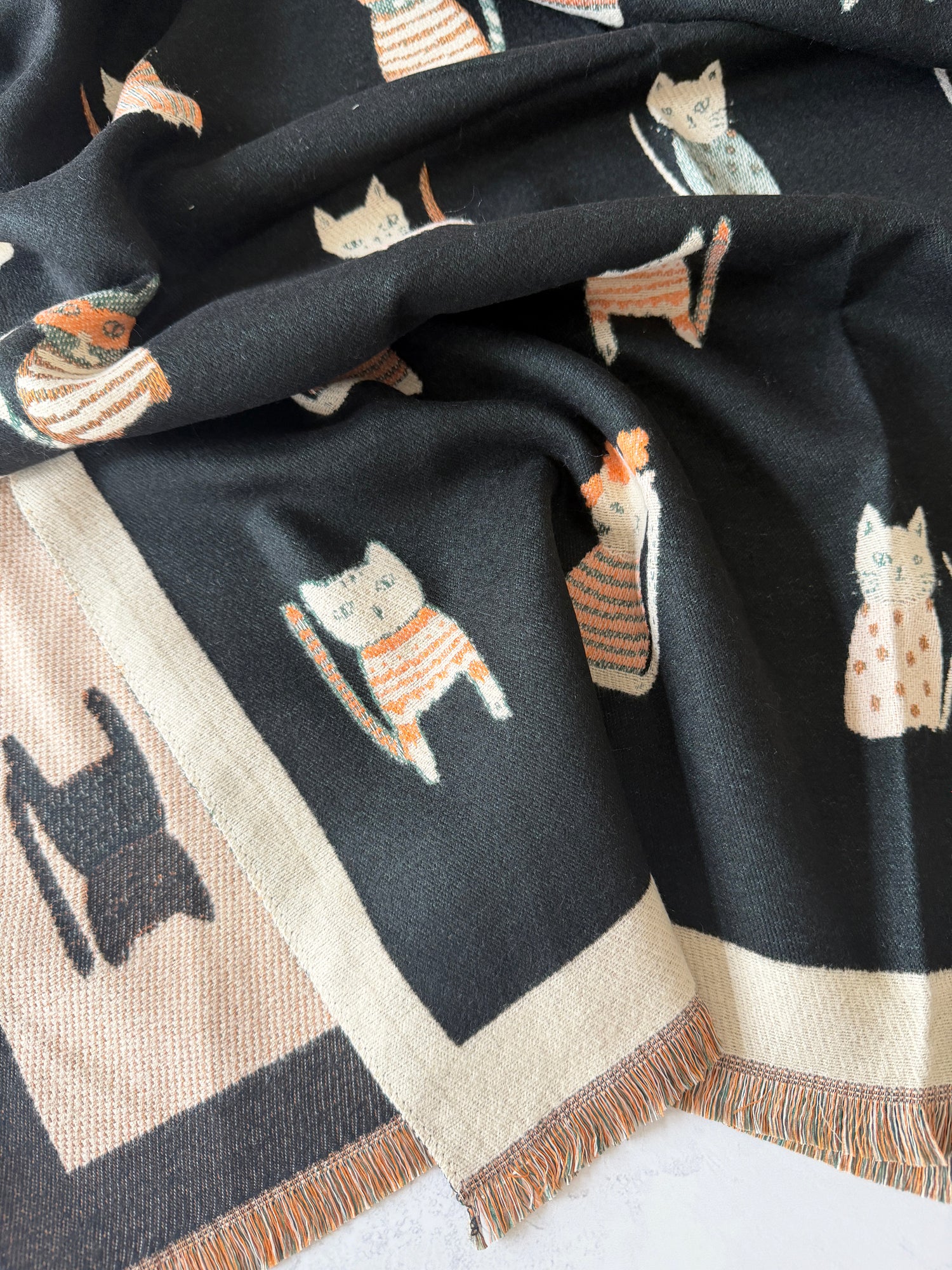 LARGE CASHMERE BLACK CAT PRINT REVERSIBLE WINTER SHAWL BLANKET SCARF