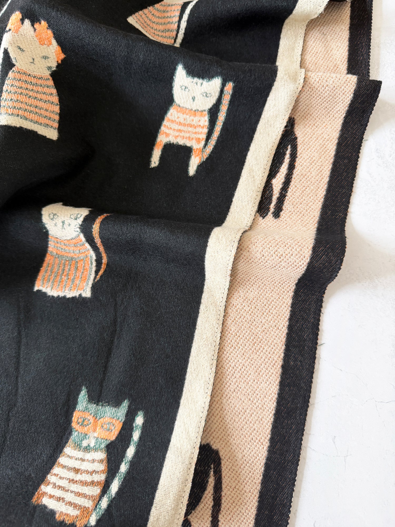 LARGE CASHMERE BLACK CAT PRINT REVERSIBLE WINTER SHAWL BLANKET SCARF