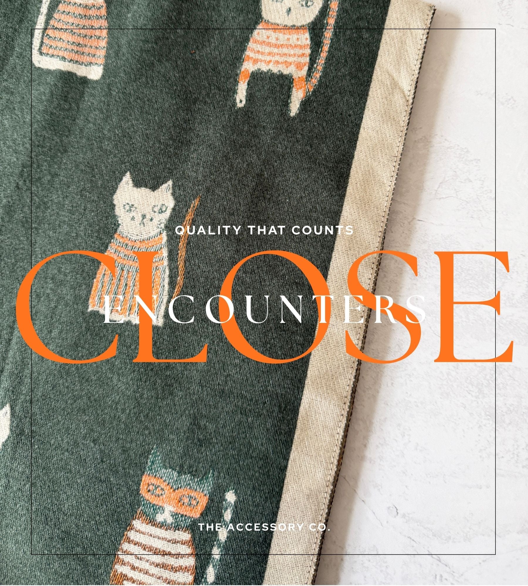 LARGE CASHMERE FOREST GREEN CAT PRINT REVERSIBLE WINTER SHAWL BLANKET SCARF