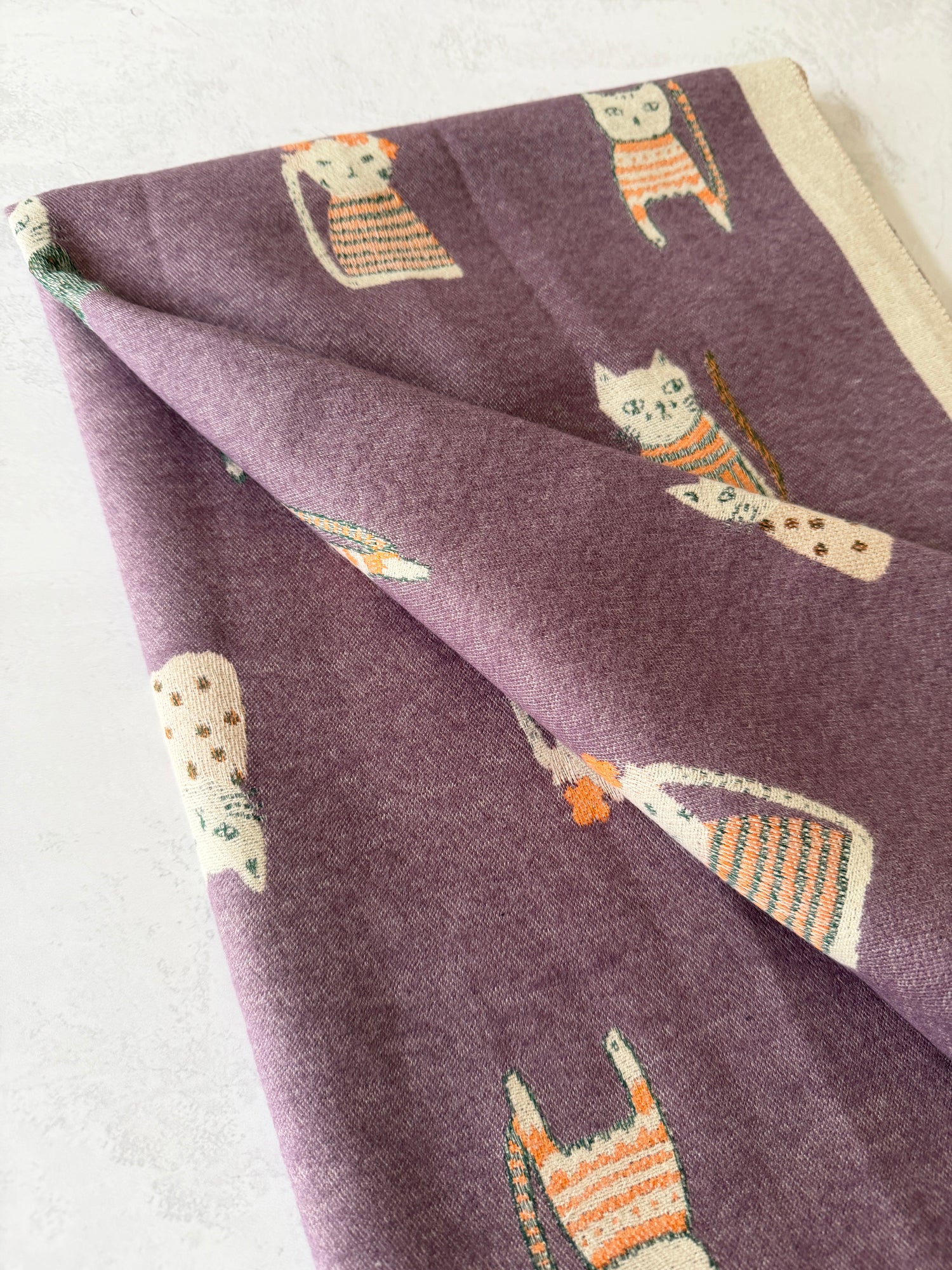 LARGE CASHMERE LILAC CAT PRINT REVERSIBLE WINTER SHAWL BLANKET SCARF