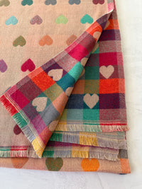 LARGE CHECKED HEART PRINT REVERSIBLE WINTER SHAWL BLANKET SCARF - PINK