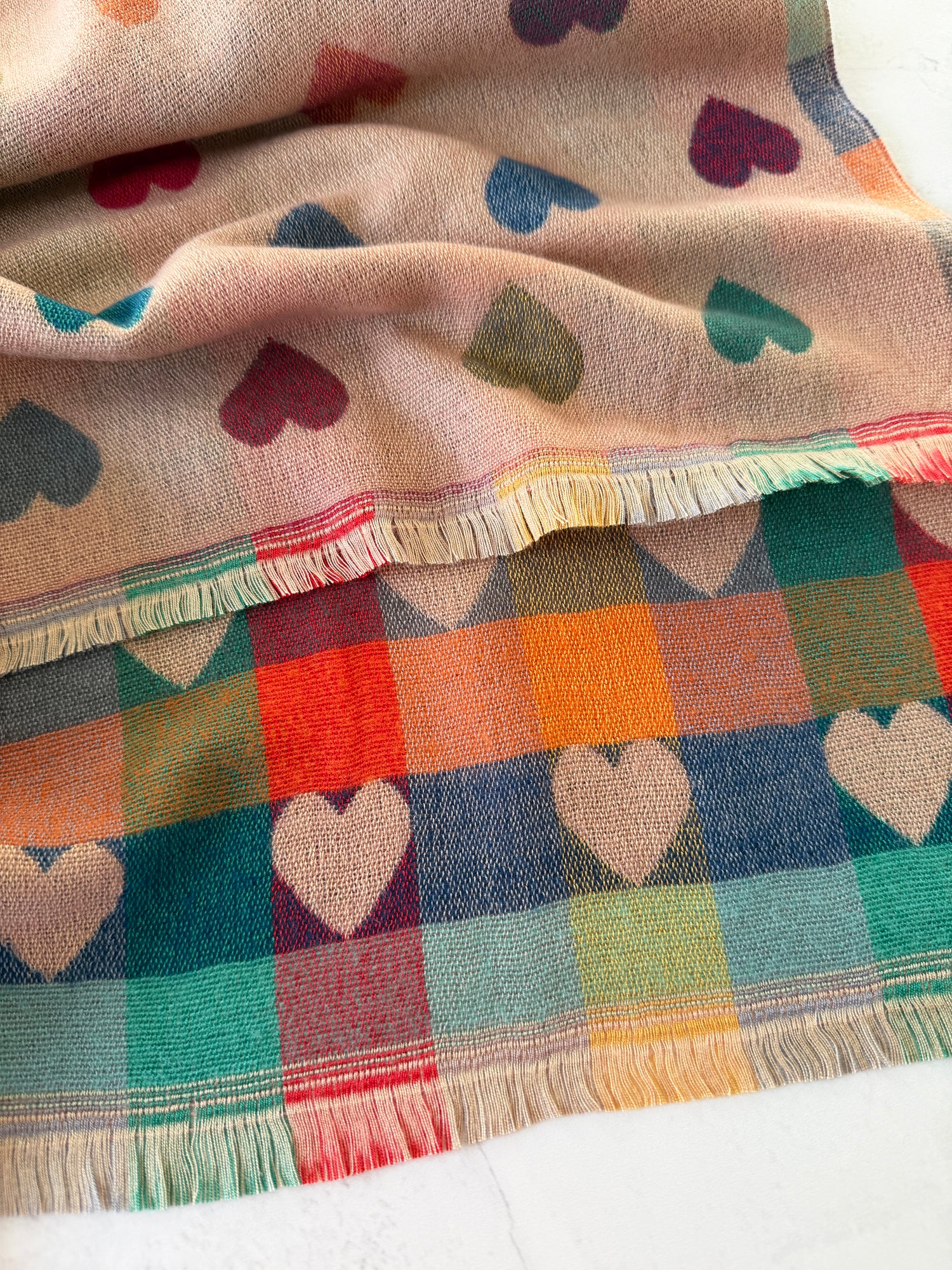 LARGE CHECKED HEART PRINT REVERSIBLE WINTER SHAWL BLANKET SCARF - PINK