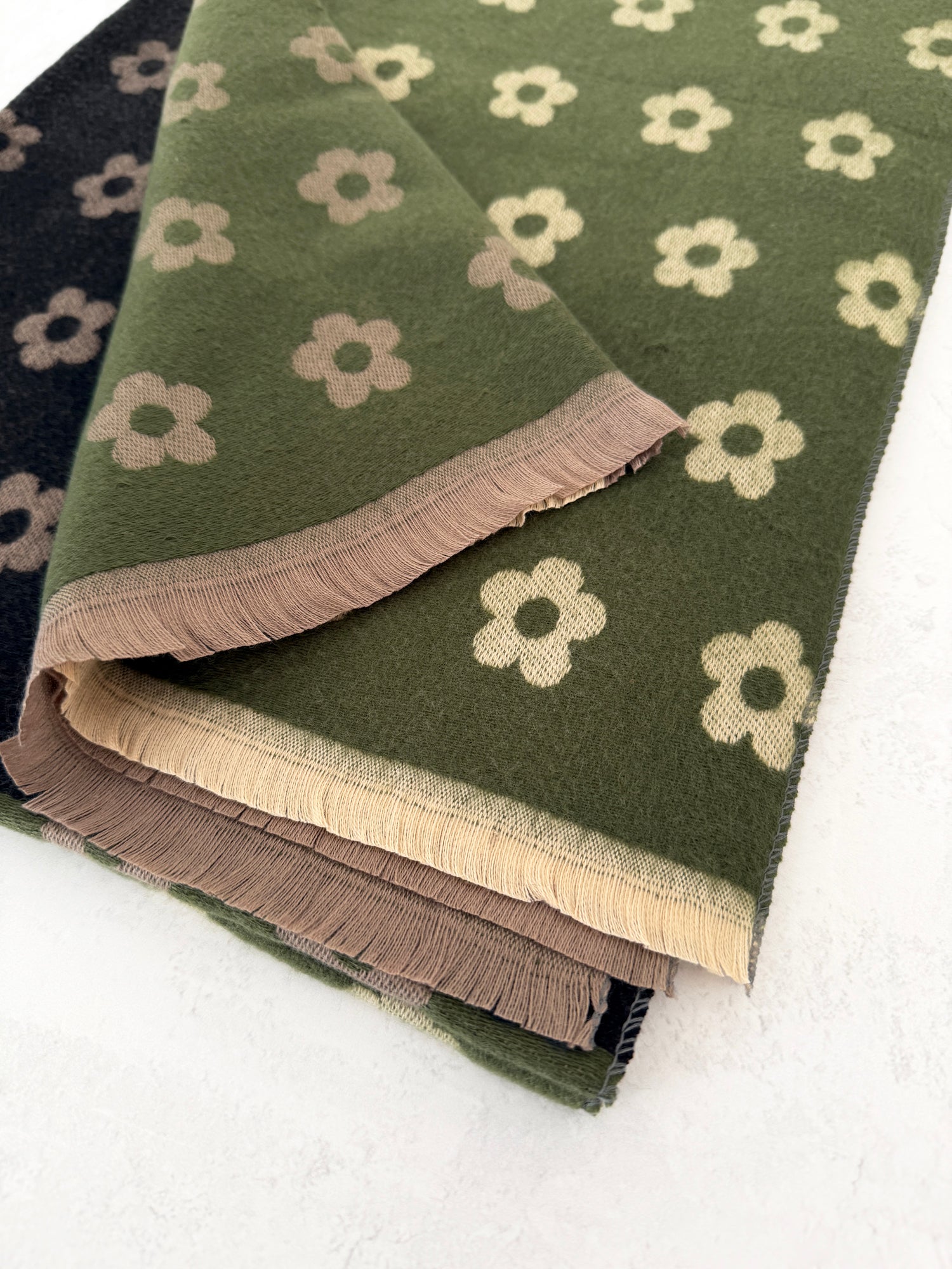 LARGE GREEN FLOWER PRINT REVERSIBLE WINTER SHAWL BLANKET SCARF